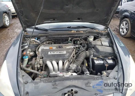 2005 Honda Accord 2.4 Lx z USA, uszkodzony, nr VIN 1HGCM56455A053840